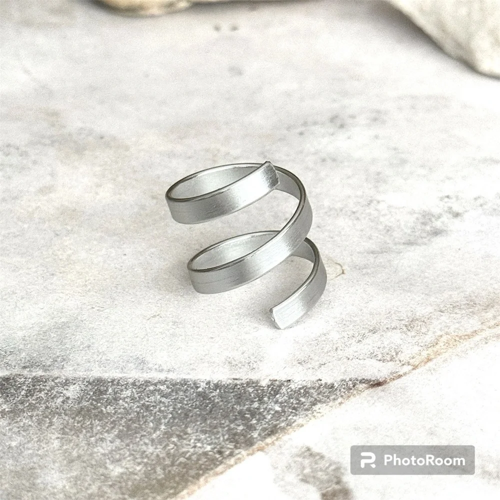 5 For $25💫Whimsigoth Silver Aluminum Coiled Band Ring